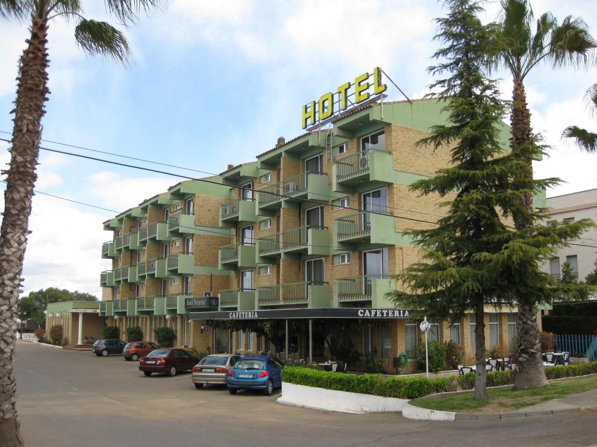 Hotel Veracruz Don Benito Exterior photo